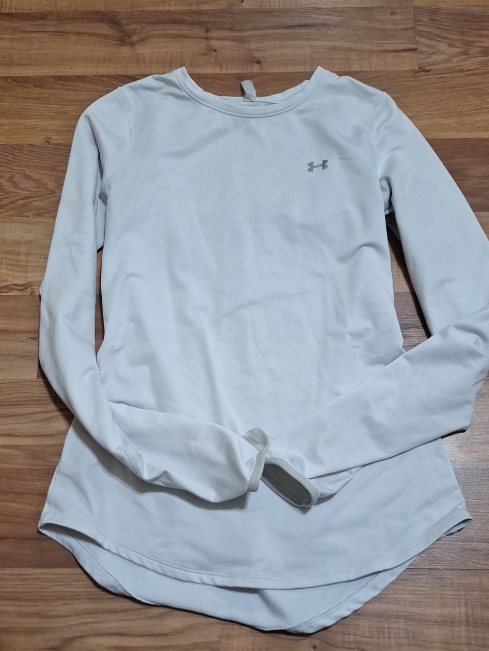 Under Armour Women's Long Sleeve Crew Top in Off-White